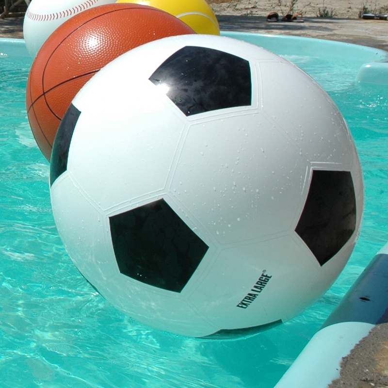 Ballon de plage gonflable géant - 19,76 €